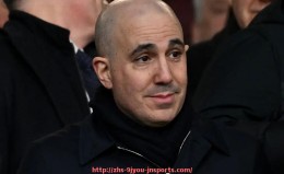 J9九游会登录入口-2008年火箭队对骑士队比赛精彩瞬间及战绩总结