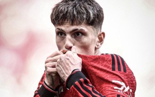 J9九游会登录入口-西甲历年积分榜排名走势与格局变化