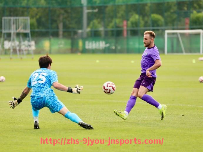 J9九游会登录入口-世俱杯球员助攻次数对比分析:进攻组织与配合能力双重体现